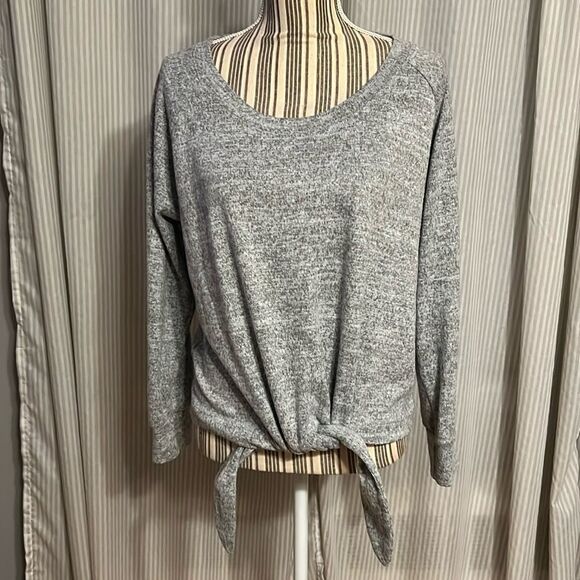 Nine Britton Gray Light Sweatshirt - Picture 1 of 8